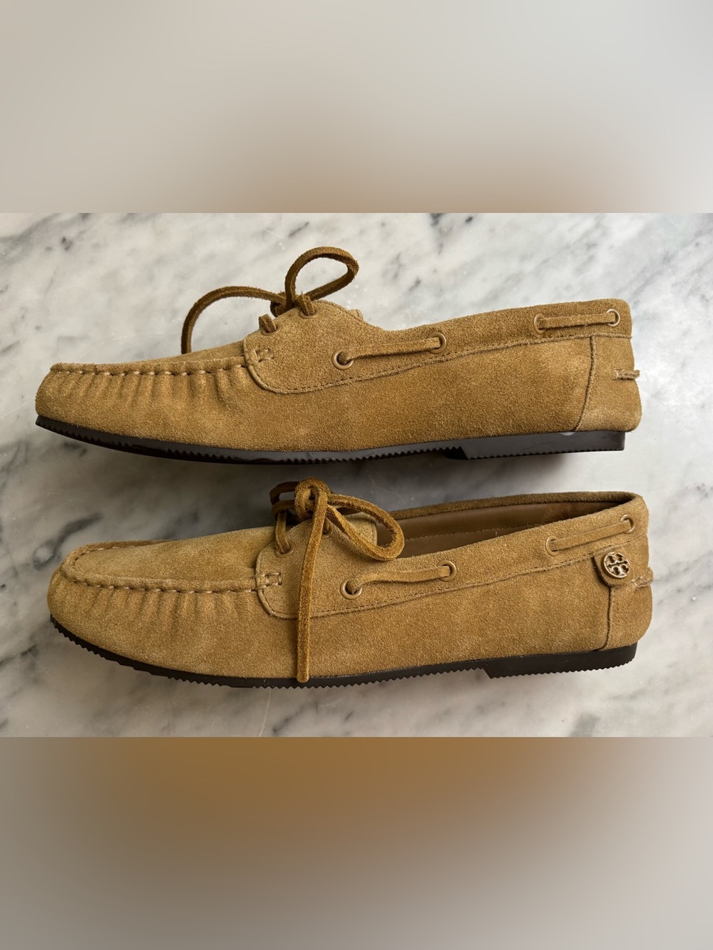 Tory Burch Size 9 Women's Brown Solid Moccasin Shoes NWOT